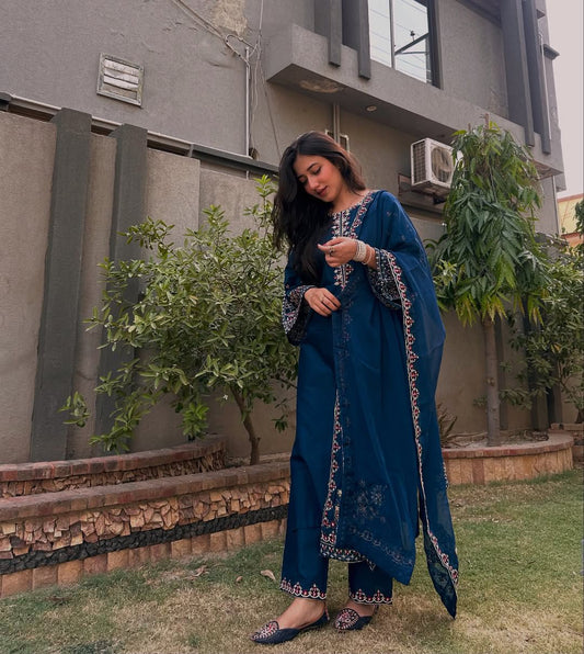Aadab-Embroidered-3-Piece-–-Gul-e-Bahar-Summer-Collection-BY-RS-Fashion-4-1.jpg