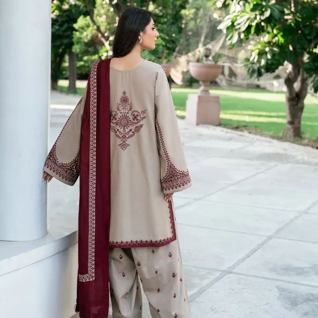 Zara-Embroidered-3-Piece-–-Baroque-Collection-BY-RS-Fashion-2-1.jpg