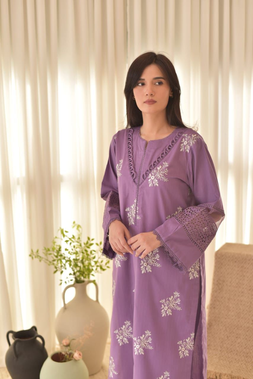 Hooriya-Purple-3PC-–-Juliet-Embroidered-Stitched-Suit-BY-RS-Fashion-3-1.jpg